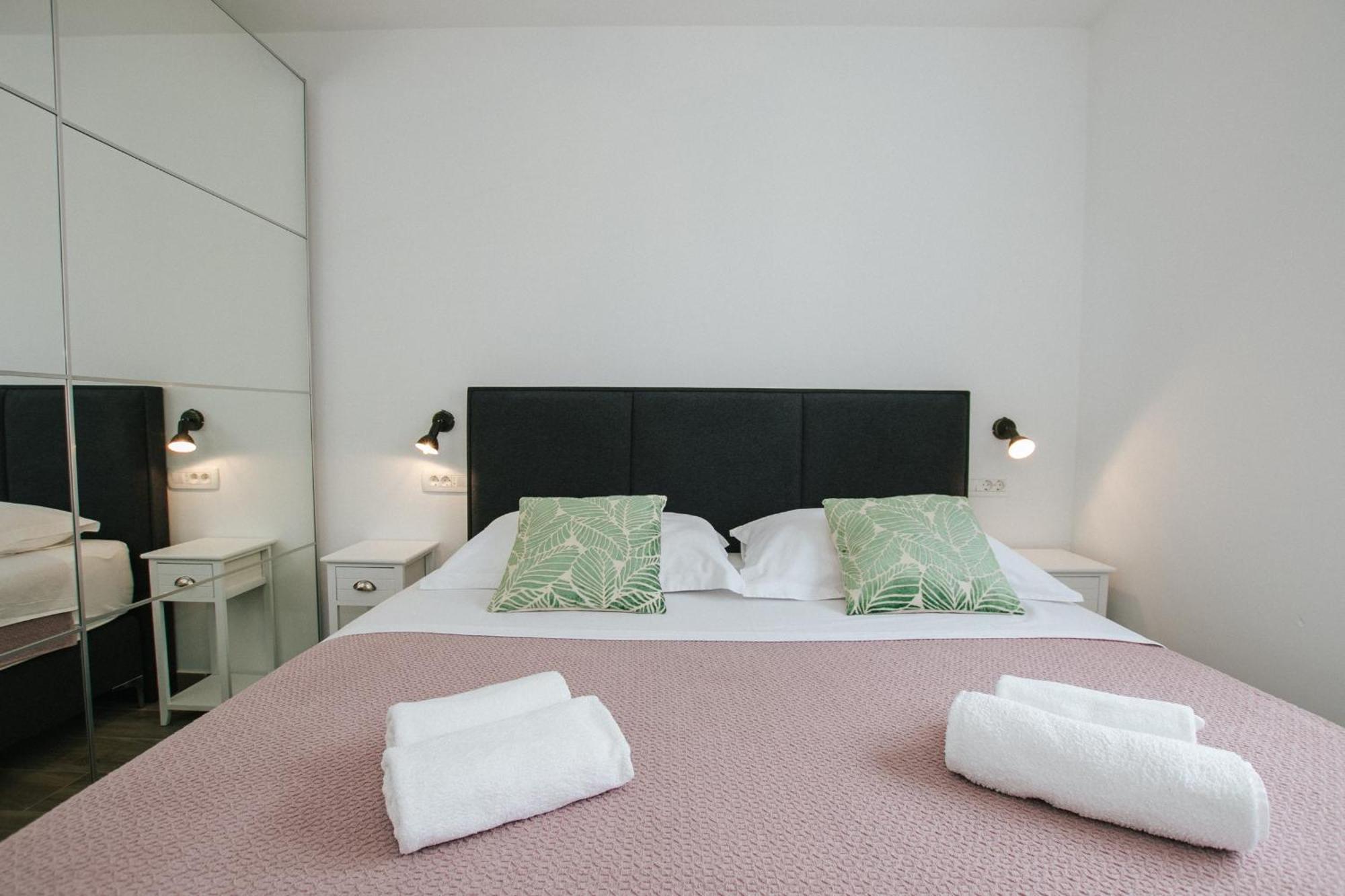 Luxury Apartments Marija 트로기르 객실 사진